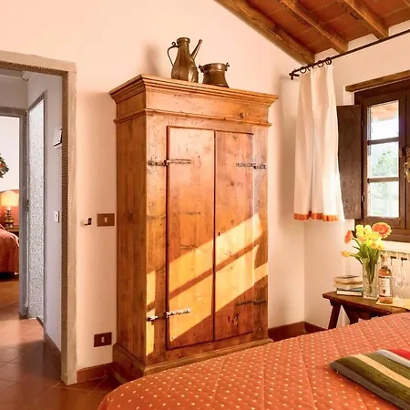 Farmhouse With Swimming Pool Surrounded By Greenery In San Donato Fronzano, With Air Conditioning And Private Outdoor Area Apart Otel *