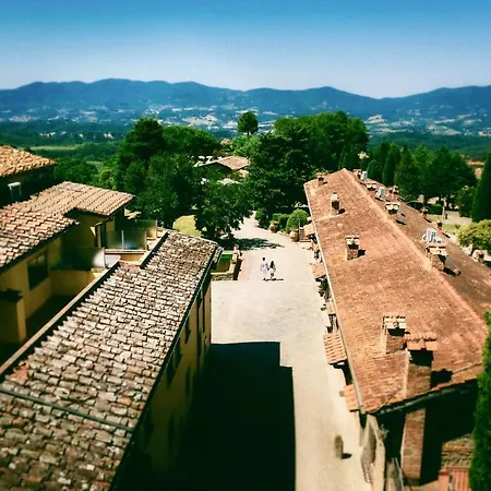 Farmhouse With Swimming Pool Surrounded By Greenery In San Donato Fronzano, With Air Conditioning And Private Outdoor Area * San Donato in Fronzano